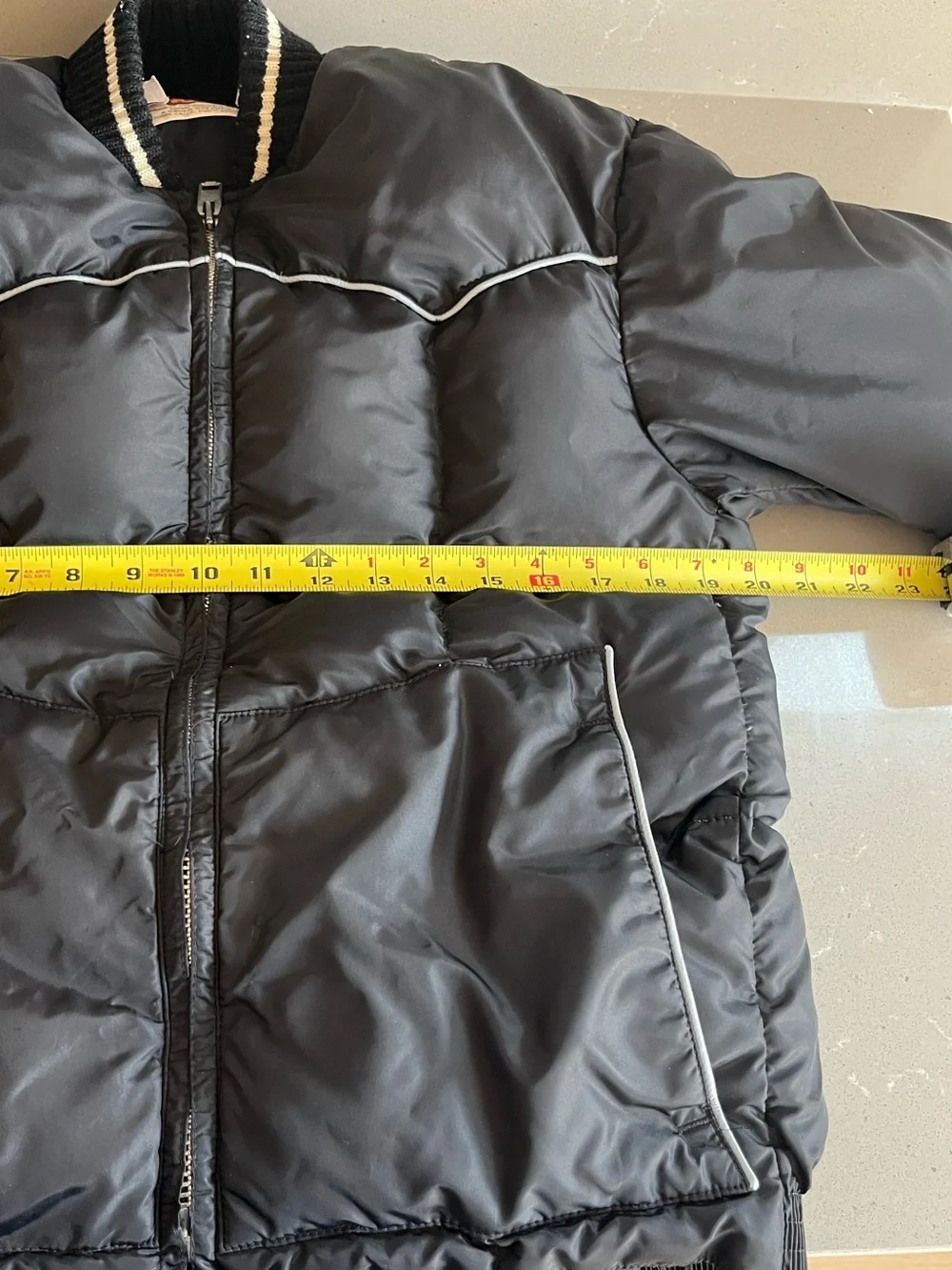 Vintage 80s Comfy Down Puffer Jacket Men S Black Bomber Zip Yoke Western Cowboy